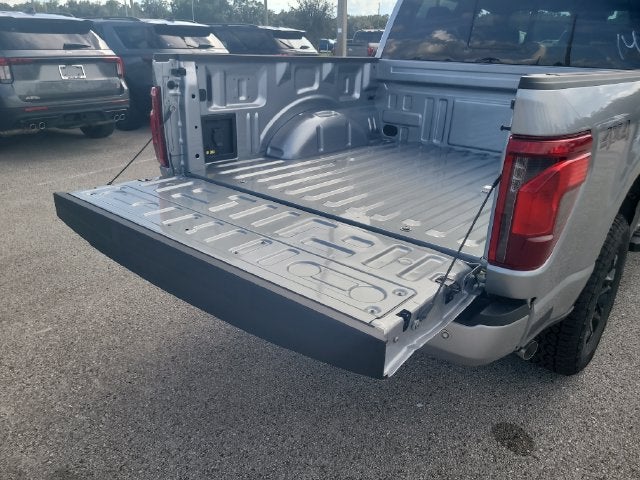 2026 Ford F-150 XLT 4WD SUPERCREW