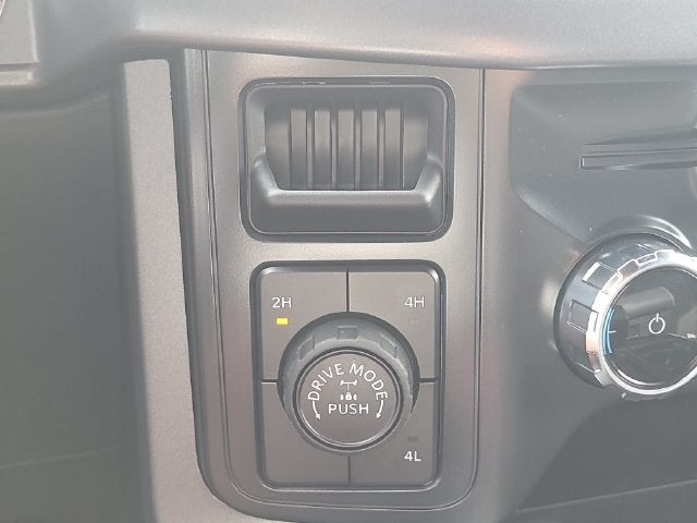 2026 Ford F-150 XLT 4WD SUPERCREW