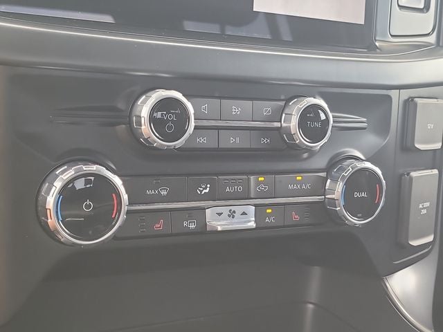 2024 Ford F-150 XLT POWERBOOST