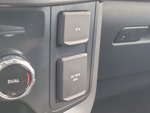 2024 Ford F-150 XLT POWERBOOST