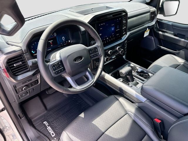 2026 Ford F-150 Lariat 4WD SUPERCREW