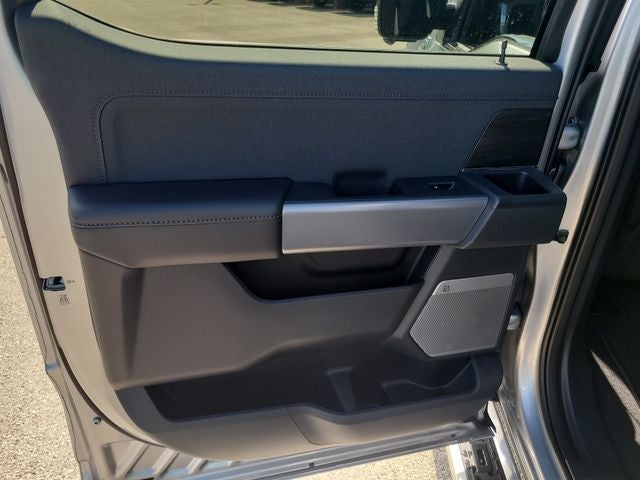 2026 Ford F-150 Lariat 4WD SUPERCREW