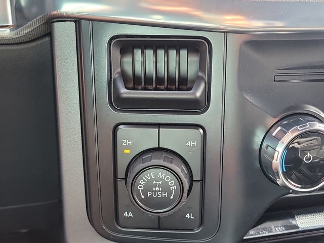 2026 Ford F-150 Lariat 4WD SUPERCREW