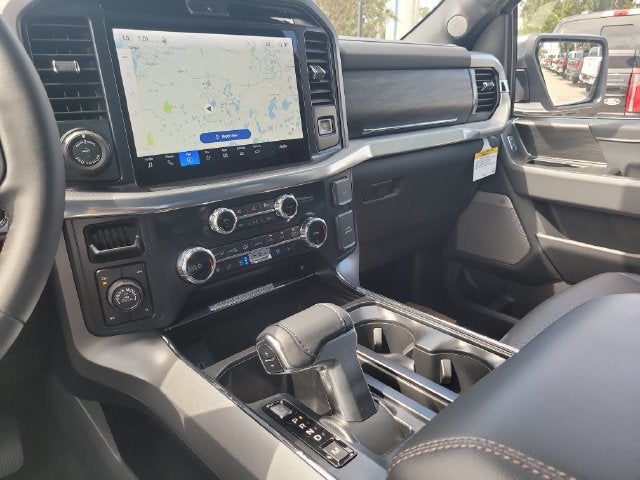 2026 Ford F-150 Lariat 4WD SUPERCREW
