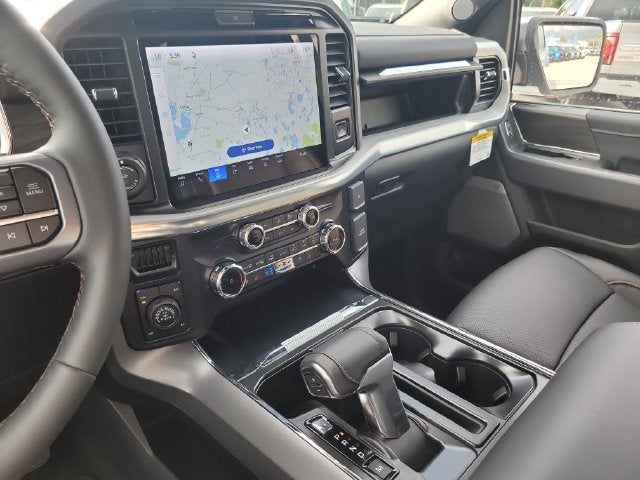 2026 Ford F-150 Lariat 4WD SUPERCREW