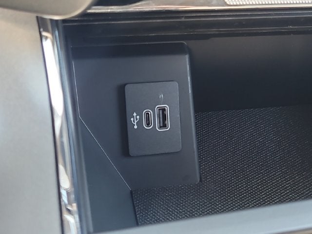2026 Ford F-150 Lariat 4WD SUPERCREW