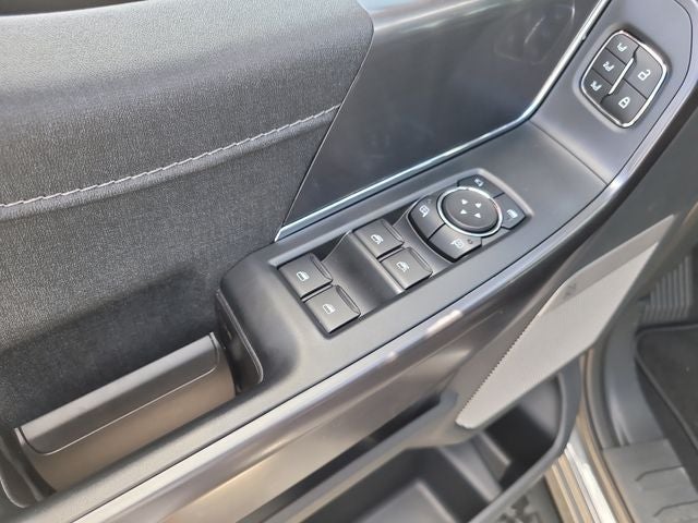 2026 Ford F-150 Lariat 4WD SUPERCREW