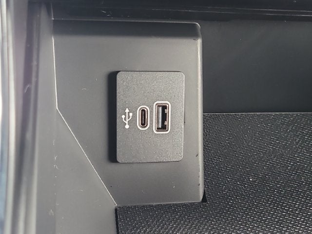 2026 Ford F-150 Lariat 4WD SUPERCREW