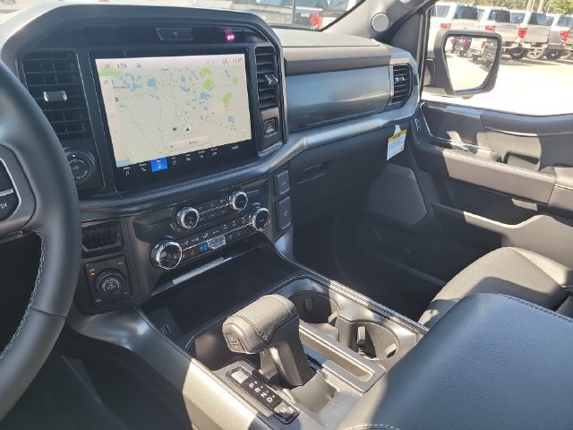 2026 Ford F-150 Lariat 4WD SUPERCREW