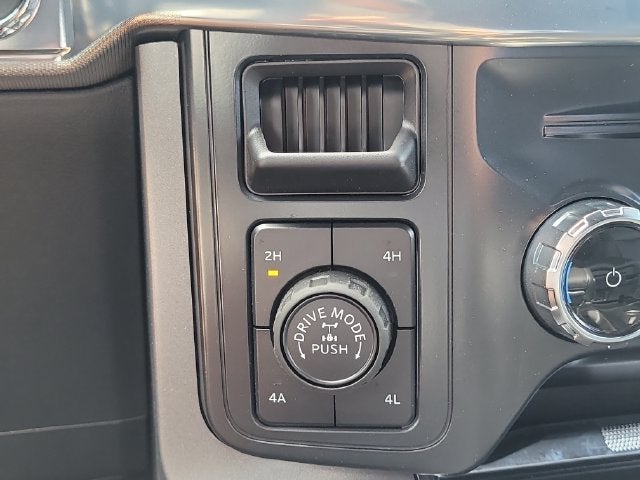2026 Ford F-150 Lariat 4WD SUPERCREW