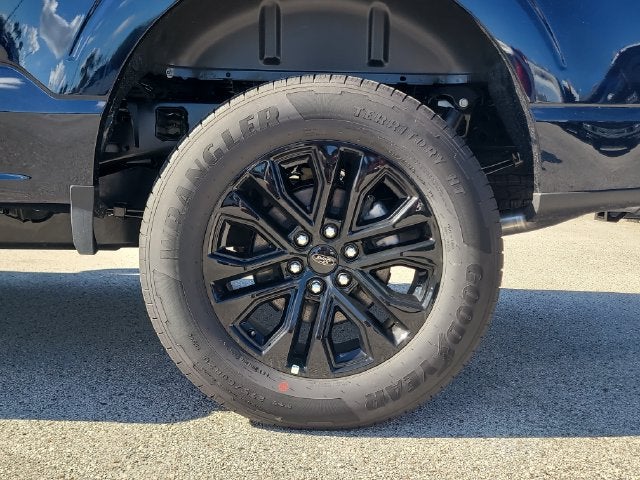 2026 Ford F-150 Lariat 4WD SUPERCREW