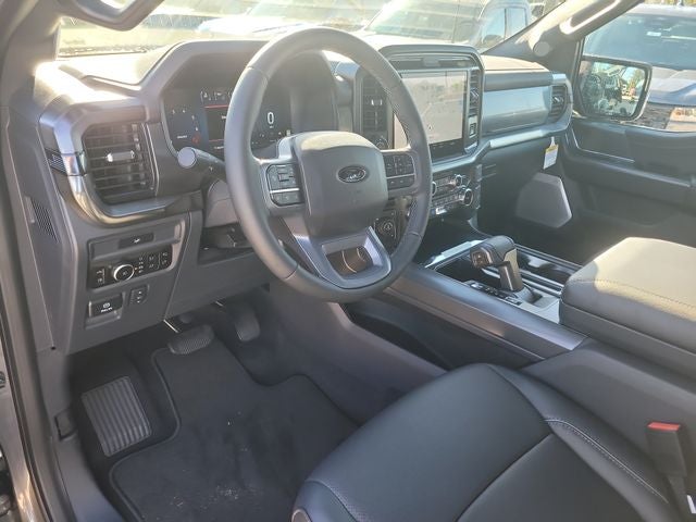 2026 Ford F-150 Lariat 4WD SUPERCREW