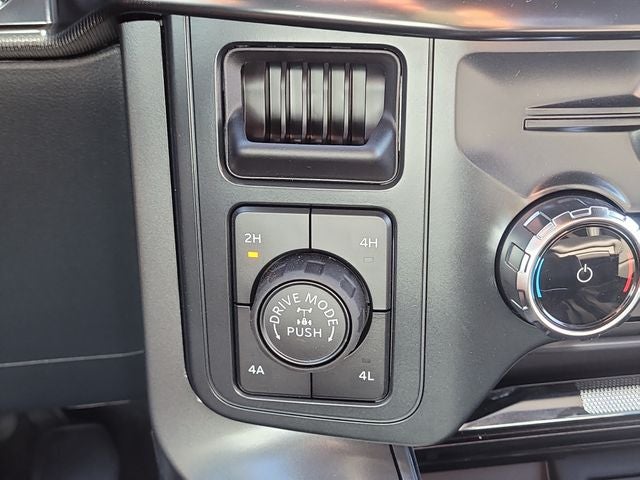 2026 Ford F-150 Lariat 4WD SUPERCREW