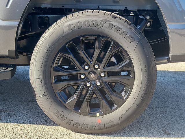 2026 Ford F-150 Lariat 4WD SUPERCREW