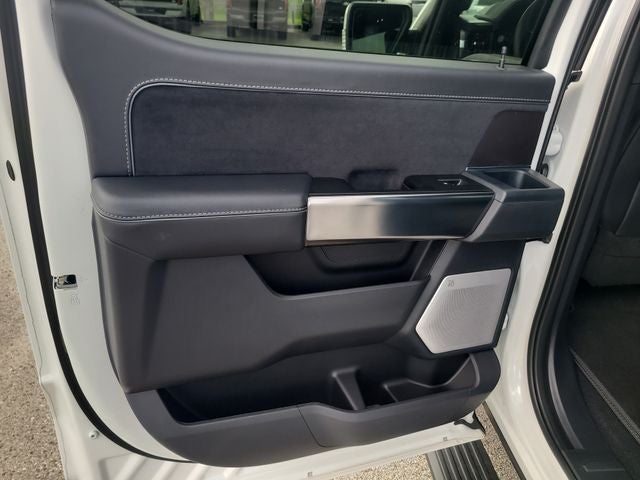 2026 Ford F-150 Platinum 4WD SUPERCREW