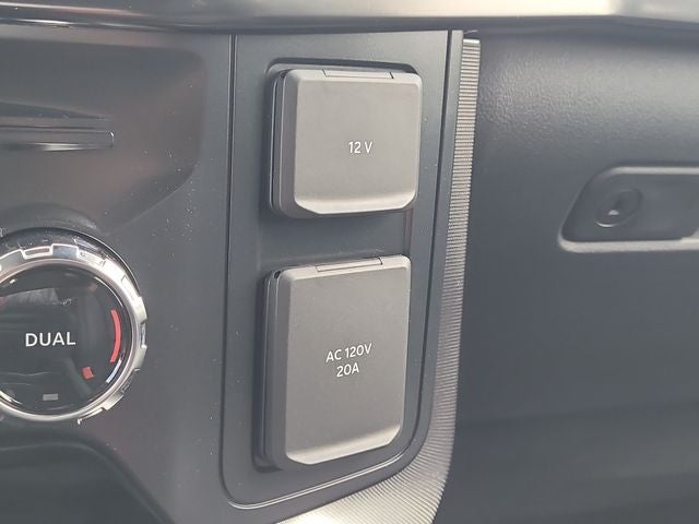 2026 Ford F-150 Platinum 4WD SUPERCREW