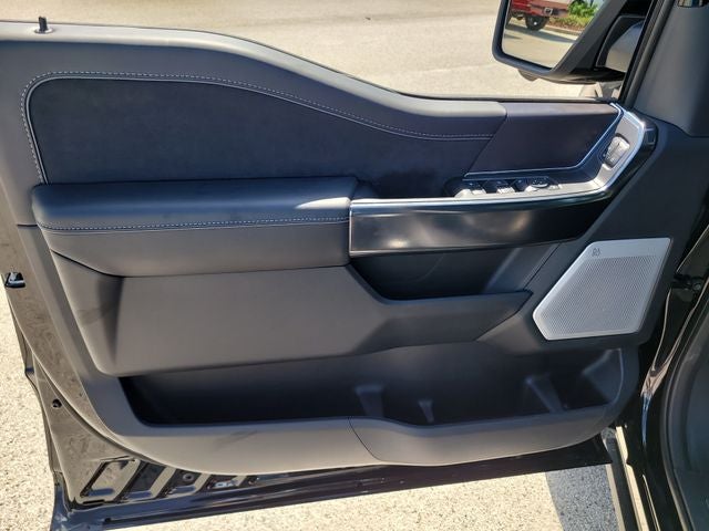 2026 Ford F-150 Platinum 4WD SUPERCREW