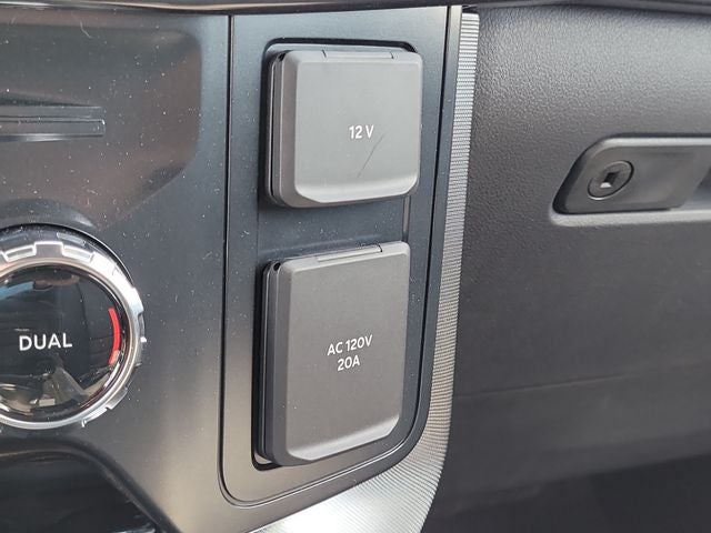 2026 Ford F-150 Platinum 4WD SUPERCREW