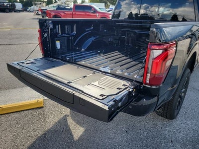 2026 Ford F-150 Platinum 4WD SUPERCREW