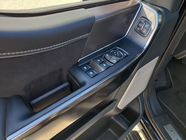 2026 Ford F-150 Platinum 4WD SUPERCREW