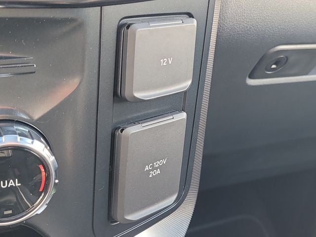 2026 Ford F-150 Platinum 4WD SUPERCREW