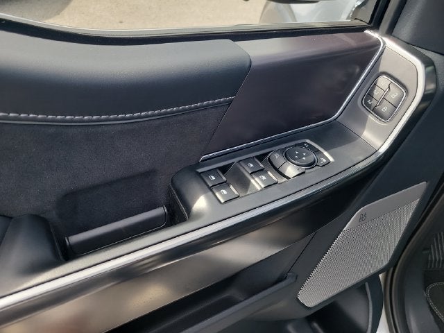 2026 Ford F-150 Platinum 4WD SUPERCREW
