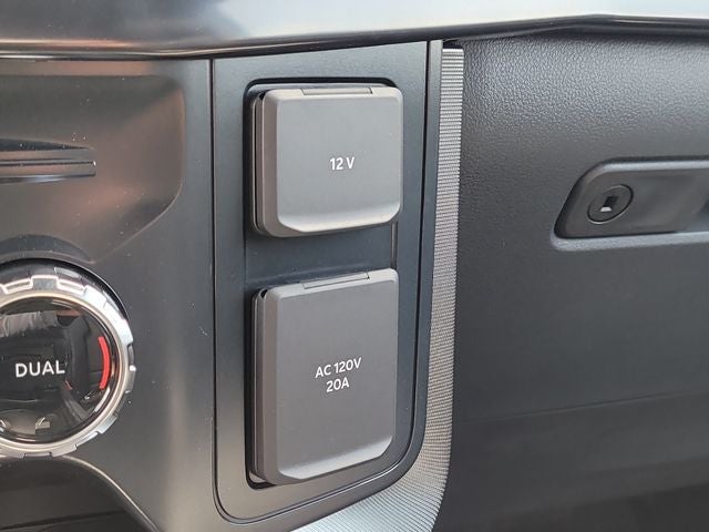 2026 Ford F-150 Platinum 4WD SUPERCREW
