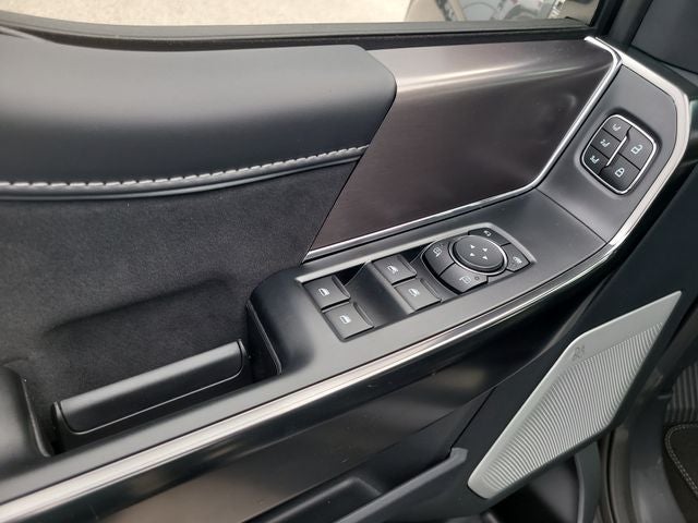 2026 Ford F-150 Platinum 4WD SUPERCREW