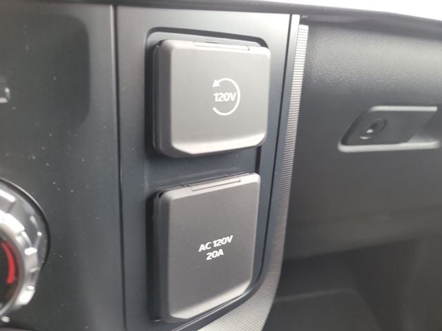 2026 Ford F-150 Platinum 4WD SUPERCREW