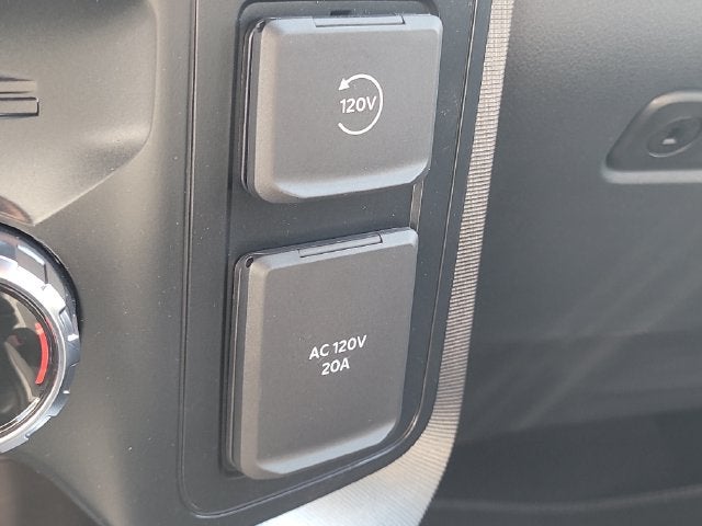 2026 Ford F-150 Platinum 4WD SUPERCREW