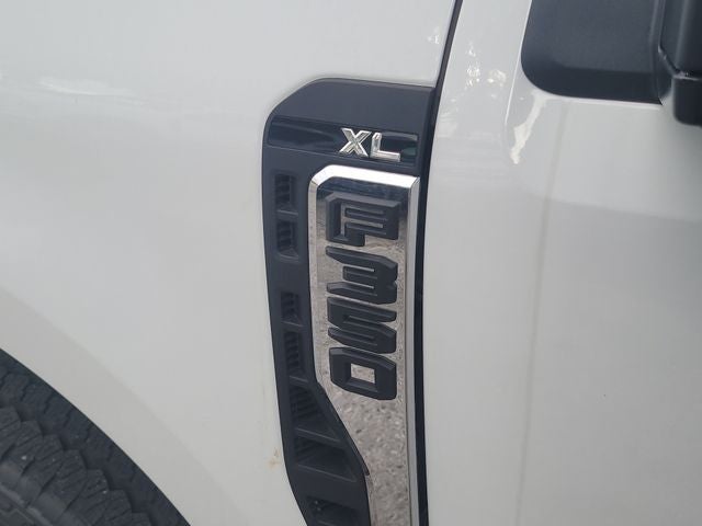 2026 Ford F-350SD XL 4WD REG CAB