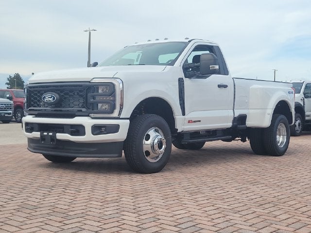 2027 Ford F-350SD XL DRW 4WD REG CAB