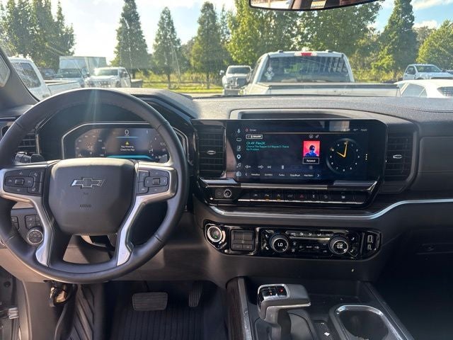 2026 Chevrolet Silverado 1500 RST 5.3 V8