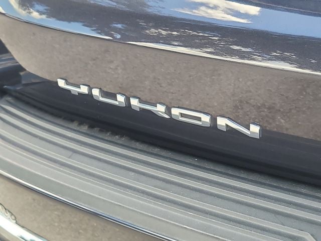 2023 GMC Yukon XL SLT LUXURY PACKAGE