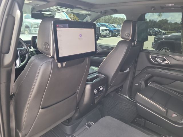 2023 GMC Yukon XL SLT LUXURY PACKAGE