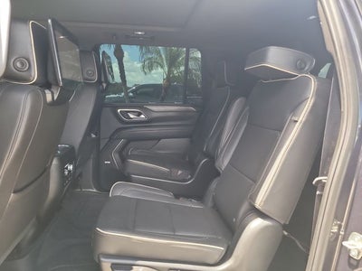 2023 GMC Yukon XL SLT LUXURY PACKAGE