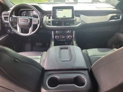 2023 GMC Yukon XL SLT LUXURY PACKAGE