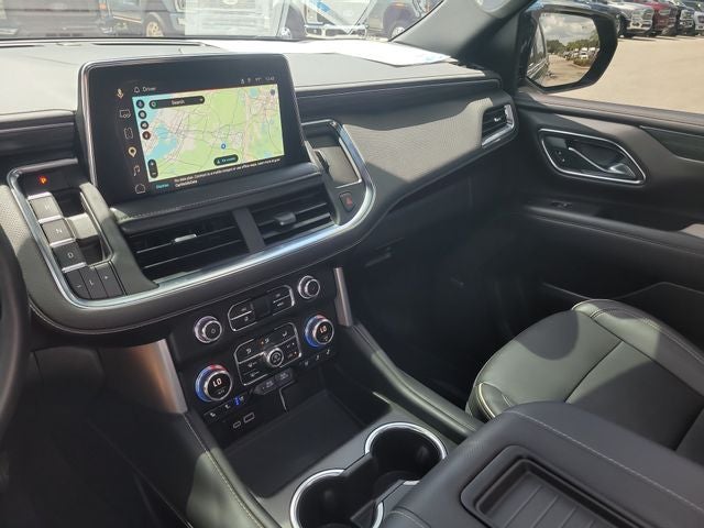 2023 GMC Yukon XL SLT LUXURY PACKAGE