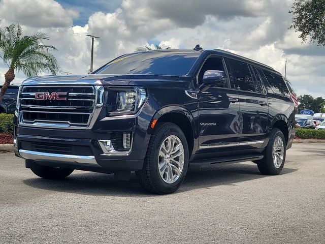 2023 GMC Yukon XL SLT LUXURY PACKAGE