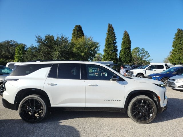 2025 Chevrolet Traverse RS