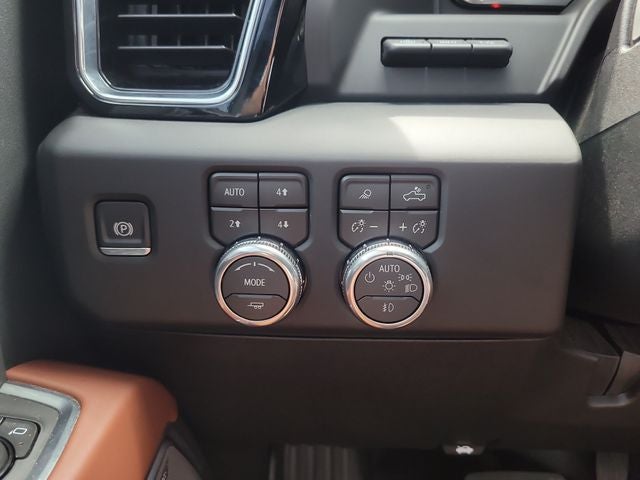 2026 GMC Sierra 3500HD Denali Ultimate 6.6 DURAMAX