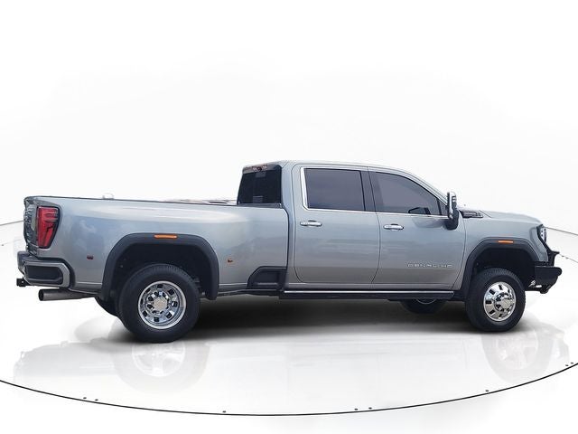 2026 GMC Sierra 3500HD Denali Ultimate 6.6 DURAMAX