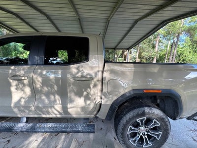 2023 GMC Canyon AT4 2.7 TURBO