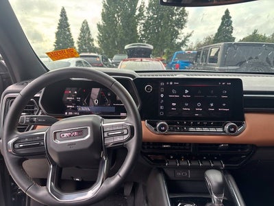 2024 GMC Canyon AT4