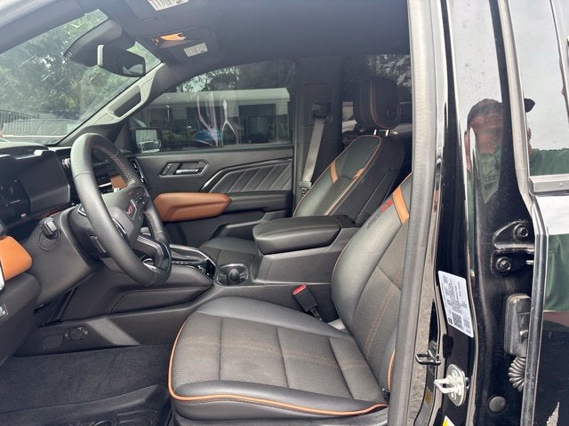 2024 GMC Canyon AT4