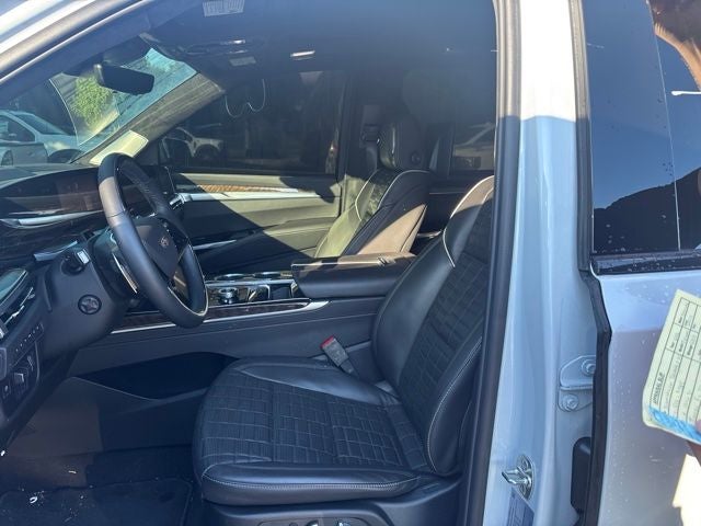2026 Cadillac Escalade ESV Platinum Edition