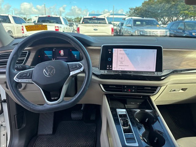 2024 Volkswagen Atlas 2.0T SE w/Technology
