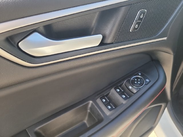 2023 Ford Edge ST Line