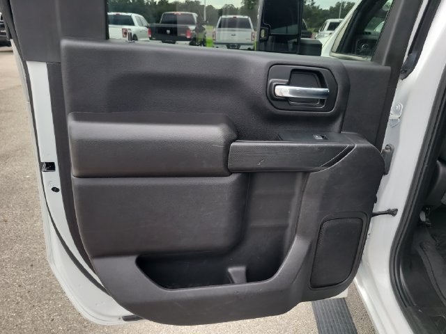 2024 Chevrolet Silverado 2500HD Custom 6.6 V8