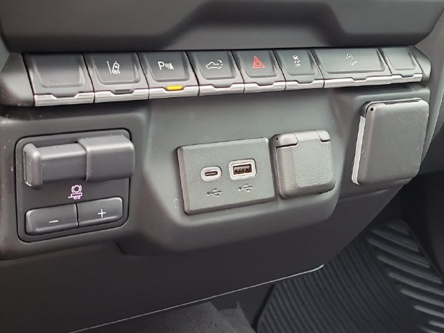 2024 Chevrolet Silverado 2500HD Custom 6.6 V8